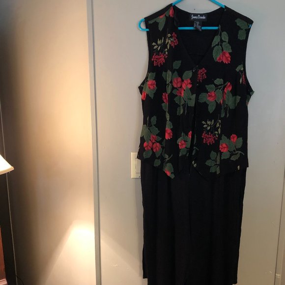 Jamie Brooke black and floral jumpsuit Size 16 - Picture 1 of 11